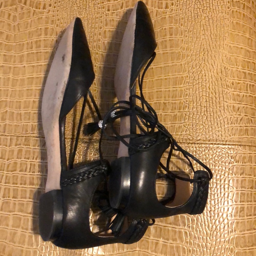 Badgley Mischka Black Flat Strappy Sandal - Picture 6 of 7
